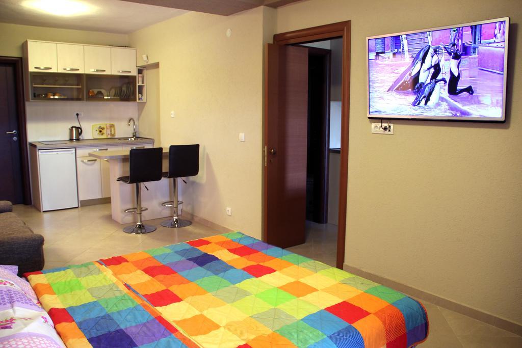 Apartments Camilla Радовичи Екстериор снимка