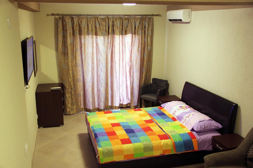 Apartments Camilla Радовичи Екстериор снимка