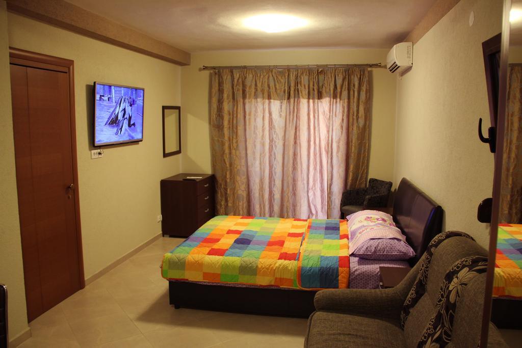 Apartments Camilla Радовичи Екстериор снимка